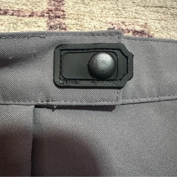 Vintage Y2K No Boundaries Grey mini cargo skirt with pockets juniors size 13 - Picture 10 of 12